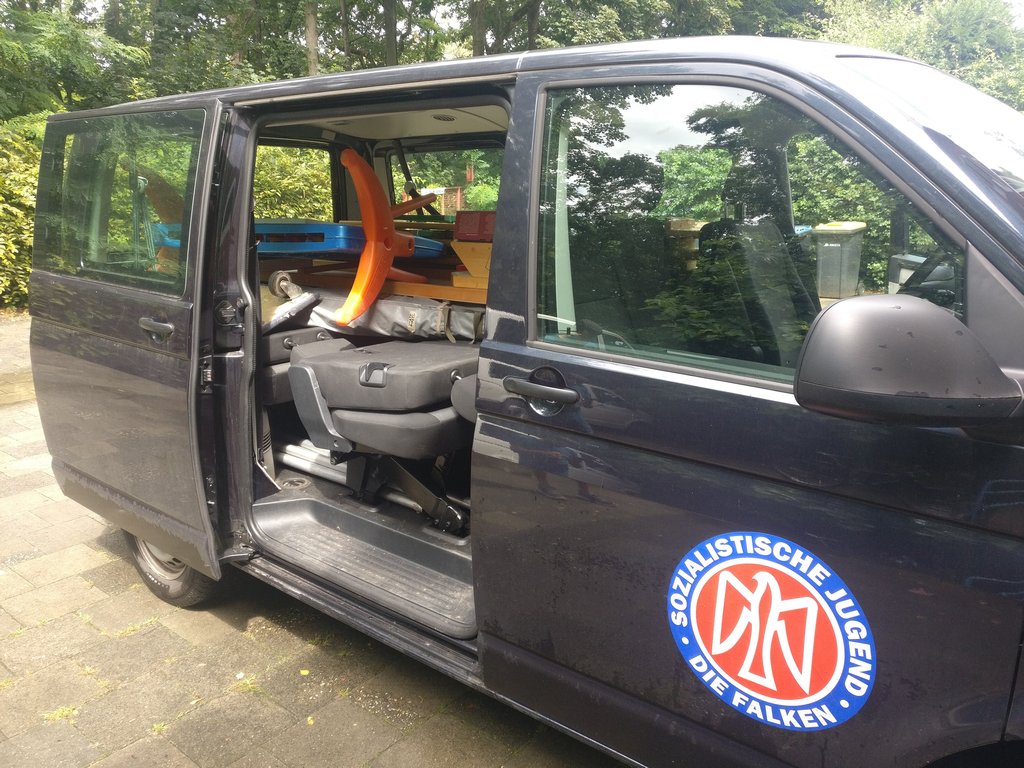 Der Bulli ist voll gepackt. Auf zum OAC.
